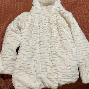 American Widgeon Faux Fur Girls Coat sz 6X